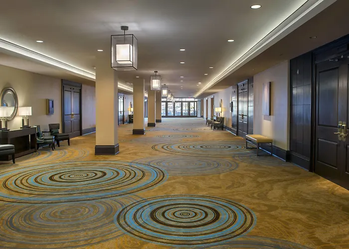 Newark Liberty International Airport MarriottAirport Hotel